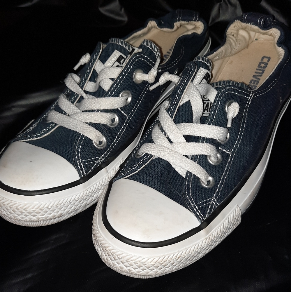 Blue converse allstar size 8